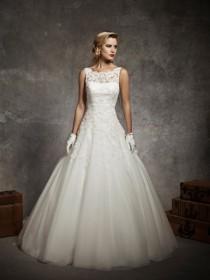 wedding photo -  Classic Ball Gown Wedding Dress with Sleeveless Lace Neckline and V Back