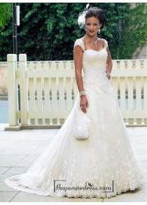 wedding photo -  Beautiful Elegant Tulle A-line Queen Anne Wedding Dress In Great Handwork