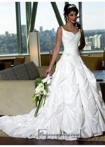 wedding photo -  Beautiful Elegant Taffeta A-line Spaghetti Straps Wedding Dress In Great Handwork