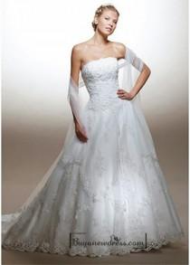 wedding photo -  Beautiful Elegant Tulle A-line Strapless Wedding Dress In Great Handwork