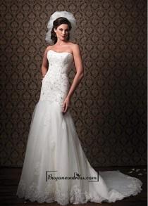 wedding photo -  Amazing Gorgeous Tulle & Satin A-line Strapless Neckline Raised Waistline Wedding Dress