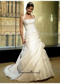 wedding photo -  Beautiful Elegant Exquisite Halter Wedding Dress In Great Handwork