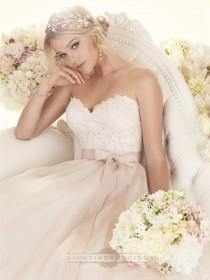 wedding photo -  Sweetheart A-line Lace Bodice Wedding Dresses - LightIndreaming.com
