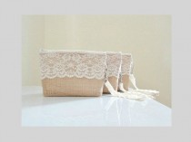 wedding photo - Bridesmaid set of 5 (or more) burlap wristlet clutches with ivory white floral lace Bridesmaid gift Country wedding gift Rustic clutch