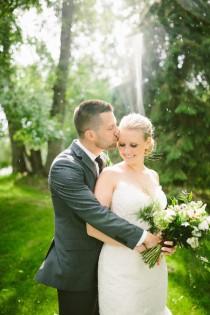 wedding photo - A Nature-Inspired Wedding In Winnipeg