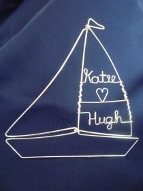 wedding photo - COME SAIL AWAY: Large Simple Sailboat Topper