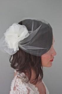 wedding photo - Lydia - Blusher veil with pouf and organza flower