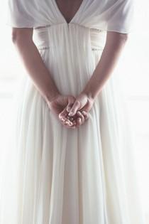wedding photo - Un abito Jenny Packham per un matrimonio sotto la pioggia 