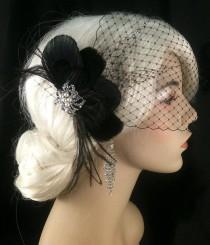 wedding photo - Bridal Feather Fascinator with Brooch, Bridal Fascinator, Fascinator, Bridal Veil, Black Peacock, Black Goose