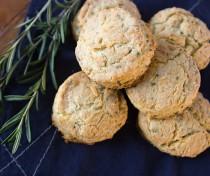 wedding photo - Flaky Homeade Rosemary Buttermilk Biscuits Recipe