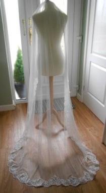 wedding photo - Long 1 Tier, Ivory Pure Soft Silk Veil 3/4 Edged with Lace
