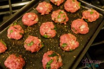 wedding photo -  Grass Fed Organic Beef Mini Meatballs - Easy, healthy and packed with protein - Ladiestylelife.com