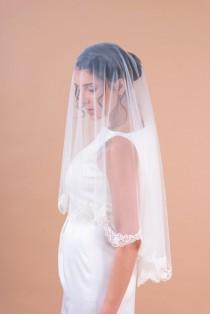 wedding photo - Kate II - two layers wedding bridal veil, scallop shaped guipure lace