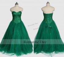 wedding photo - Bling Bling Fluffy Green Prom Dresses 2016 Sweetheart Beads Corset Back Evening Gowns 0496