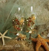 wedding photo -  Personalized Beach Wedding Champagne Glasses Wedding Champagne Flutes Wedding Toasting Flutes