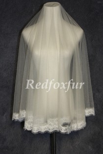 wedding photo - Bridal Veil 1T Ivory or white Lace edge veil 1.5m Wedding dress veil Wedding Accessories No comb
