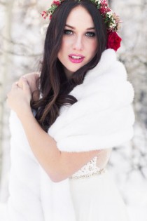 wedding photo - Snowy Winter Wedding Inspiration In Lake Tahoe