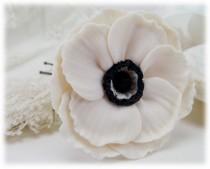 wedding photo - White Anemone Flower Hair Pin - Anemone Hair Clip, Anemone Flower Wedding Hair Pin, Anemone Bridal Hair Pin, White Anemone for Hair