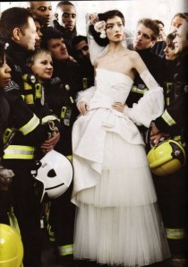 wedding photo - Assortments Of Vogue Wedding Dresses (8 Photos)