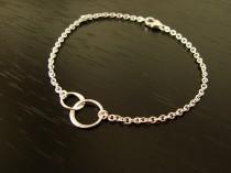 wedding photo - Interlocking Circles Charm Bracelet in Sterling Silver friendship bracelet gold bridesmaid gift wedding entwined linked christmas gifts