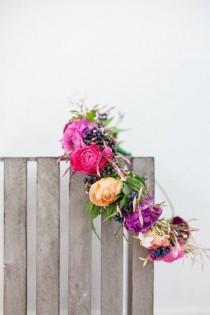wedding photo - 10 DIY Spring Wedding Flower Crowns