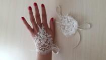 wedding photo -  bridal gloves