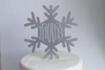 wedding photo - Snowflake Monogrammed Cake Topper