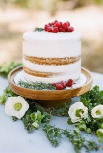 wedding photo - 25 Incredibly Beautiful Wedding Cakes That Won 2015