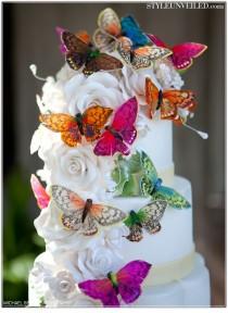 wedding photo - Pink Blossom List: Cakes And Sweets: Butterfly Love