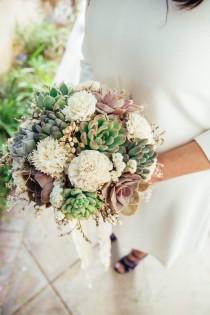 wedding photo - Succulent & Sola Bouquet // Bridal Bouquet