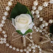wedding photo - Beautiful Vintage Inspired Silk Rose Button Hole.