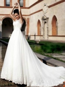 wedding photo - Romantic African Wedding Dresses Sheer Neck A-line White Tulle Appliques Lace Bridal Gowns Church Bride Dresses Ball Chinese Online with $108.38/Piece on Hjklp88's Store 