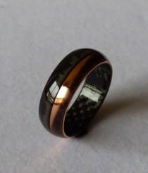 wedding photo - carbonfiber & copper ring wedding band
