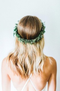 wedding photo - Evergreen Winter Flower Crown