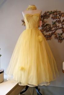 wedding photo - 50s Dress / 1950s Party Dress / 50s Wedding Dress / Vintage 1950s Yellow Tulle Strapless Dress Size S