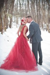 wedding photo - A Heart Warming Winter Wonderland