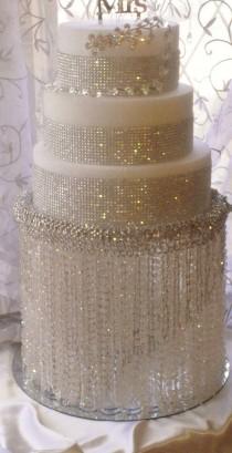 wedding photo - Wedding Cake Stand With Crystals/ Chandelier Acrylic Beads And Stunning Rhinestone Cupcake Stand. Dessert Stand