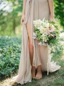 wedding photo - Delicate Wedding Inspiration With Vintage Gowns