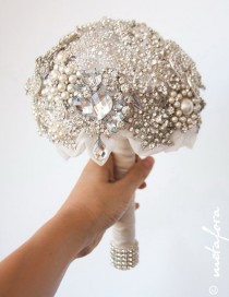 wedding photo - Diamante Brooch Bouquet - Bridal Bouquet - Wedding Bouquet