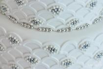 wedding photo - Silver And Pearl Detail