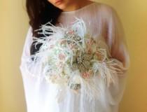 wedding photo - Great Gatsby Brooch bouquet, Brooch and pearl bouquet, crystal bouquet, Feather bouquet, Brooch bouquet with feathers, pink brooch bouquet