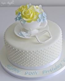 wedding photo - Teacup Birthday Cake