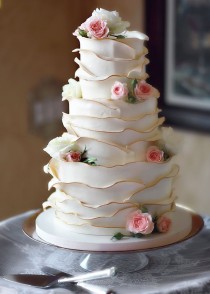 wedding photo - Unique Wedding Cakes