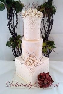 wedding photo - Deliciously Decadent Wedding Birthday Cakes Gold Coast