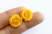 wedding photo -  Yellow rose stud earrings - Yellow wedding jewelry, Small flower stud earrings, Jewelry bride yellow, Yellow flower
