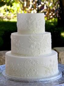 wedding photo - Sweet Treets Bakery