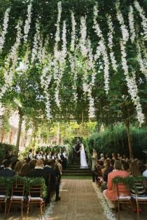 wedding photo - This Haiku Mill Wedding In Maui Is The Definition Of Enchanting
