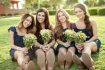 wedding photo - 21 Romantic Ideas To Incorporate Chamomile Daisies Into Your Wedding - Weddingomania
