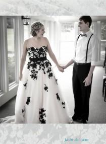 wedding photo - Beautiful black and white plus size wedding dresses