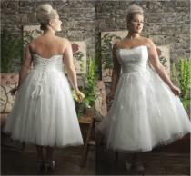wedding photo - Spring Plus Size Tea Length Wedding Dresses A-line Beach 2016 Tulle with Applique Sweetheart Neckline Lace Up Short Bridal Dress Gowns Online with $91.24/Piece on Hjklp88's Store 